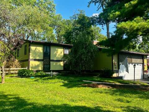 5674 Windsong Lane, Maumee, OH 45150