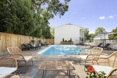 114 Ethel Circle, Ocean Springs, MS 39564