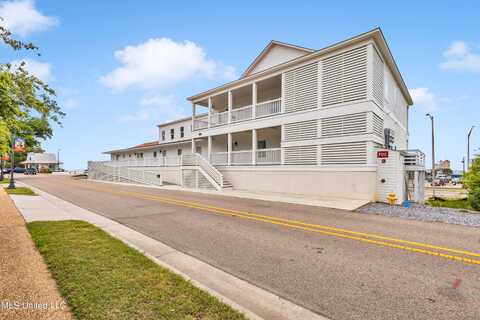 254 E Beach Boulevard, Pass Christian, MS 39571