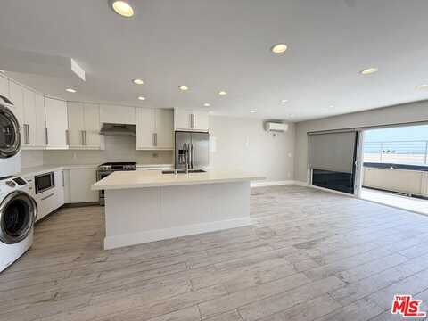 6955 Trolleyway, Playa Del Rey, CA 90293