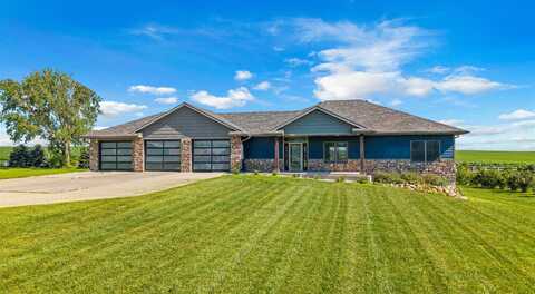 1862 135TH ST, Larchwood, IA 51241