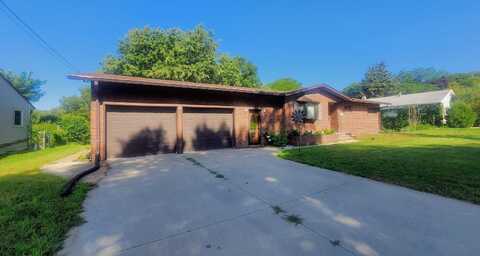 3525 DOUGLAS ST, Sioux City, IA 51104
