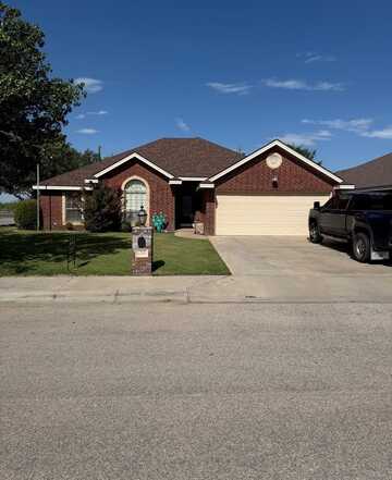 1201 La Paz, Andrews, TX 79714