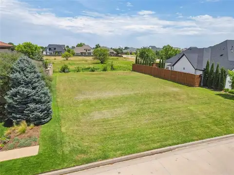 3805 Danfield Lane, Norman, OK 73072