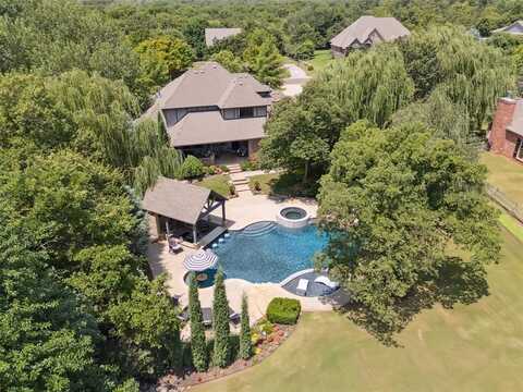 5710 Smoky Hill Trail, Edmond, OK 73034
