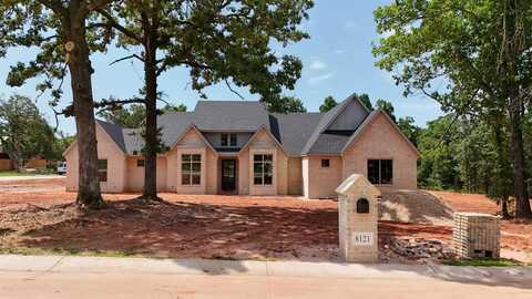 8121 Red Feather, Arcadia, OK 73007