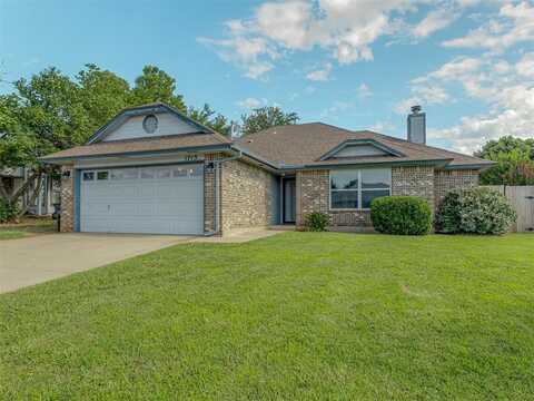 1713 SE 14th Street, Moore, OK 73160