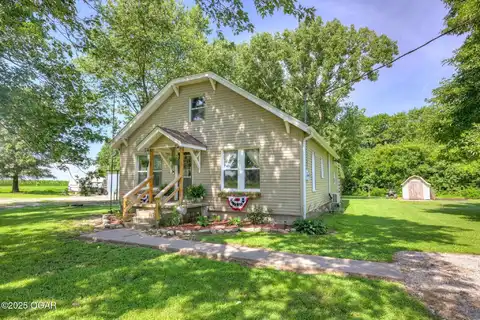 605 SE 10th Lane, Lamar, MO 64759