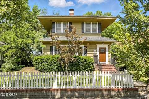 434 N Moffet Avenue, Joplin, MO 64801