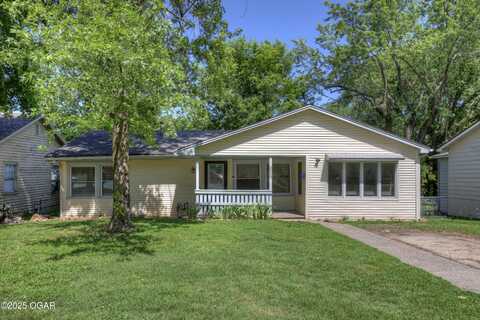 605 S Jefferson Street, Webb City, MO 64870