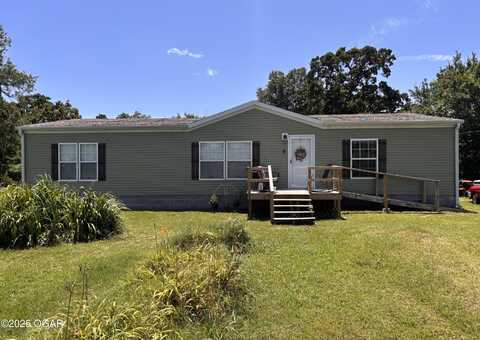 69897 E 50th Road, Quapaw, OK 74363