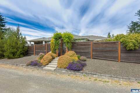 1901 W Hamilton Way, Port Angeles, WA 98363