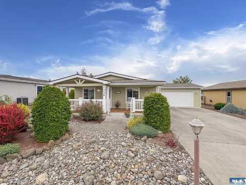 734 Heritage Loop, Sequim, WA 98382