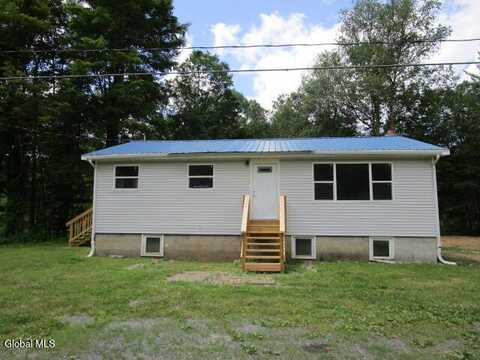 87 N Greenfield Road, Granville, NY 12859