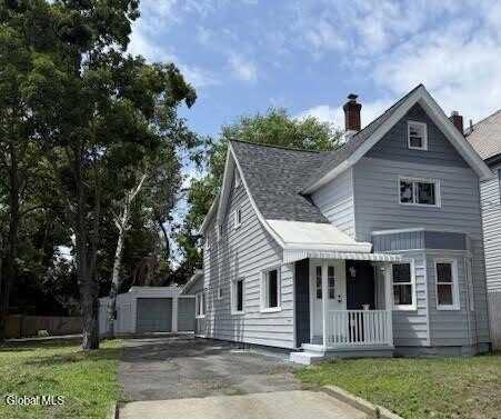 1338 Crane Street, Schenectady, NY 12303