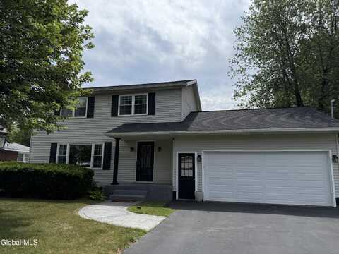 14 Peter Drive, Colonie, NY 12205