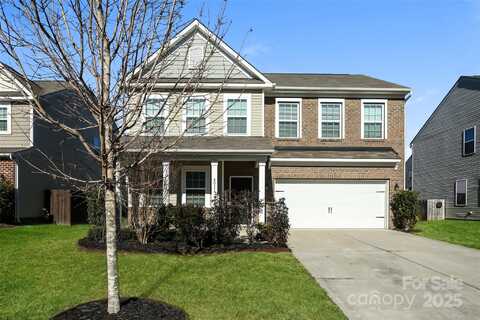 8011 Kelburn Lane, Charlotte, NC 28273