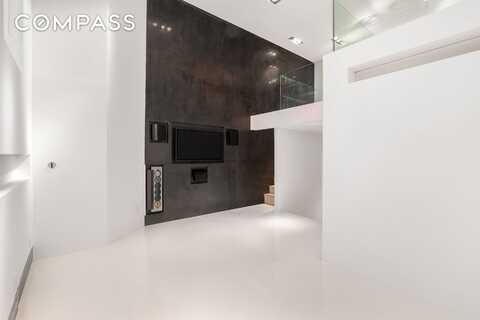 468 West 23rd Street, New York, NY 10011