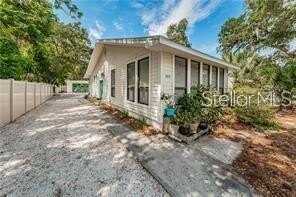 525 BAY STREET, DUNEDIN, FL 34698