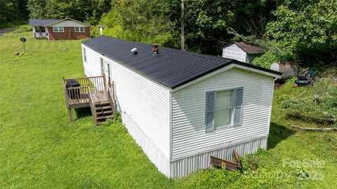 492 Chestnut Mountain Road, Spruce Pine, NC 28777