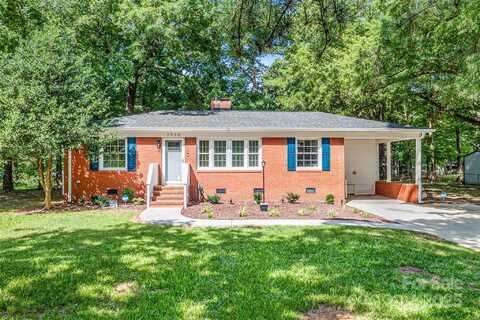 2930 Sheets Circle, Charlotte, NC 28214