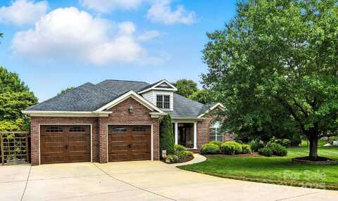 3646 Hogan Court NE, Conover, NC 28613