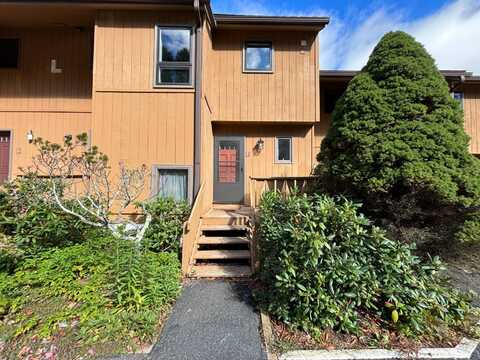 72 hunter Drive, Hunter, NY 12442