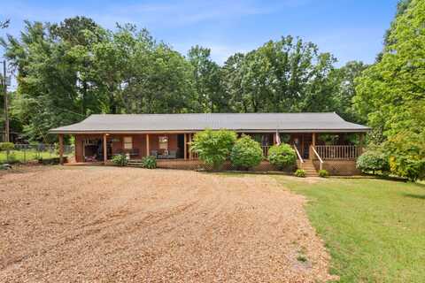 133 Castlewood Dr, Greensboro, AL 36744