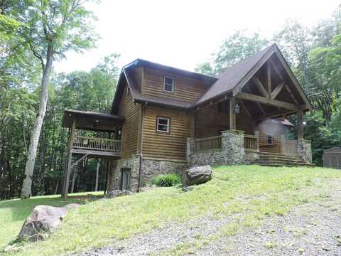 103 Chucks Lane, Bakersville, NC 28705