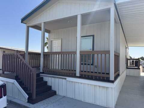 4470 E. Vegas Valley Dr., Las Vegas, NV 89121