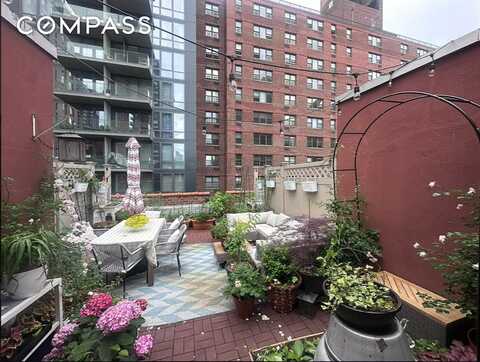 305 East 95th Street, New York, NY 10128