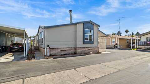 106 Osprey Lane, Fountain Valley, CA 92708