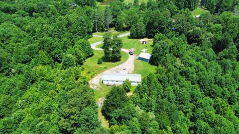 44 Woodlawn Drive, Mc Caysville, GA 30555