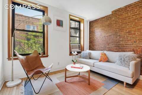 220 East 82nd Street, New York, NY 10028