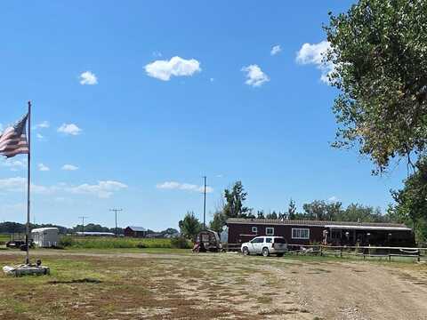325 Main St, Lavina, MT 59046