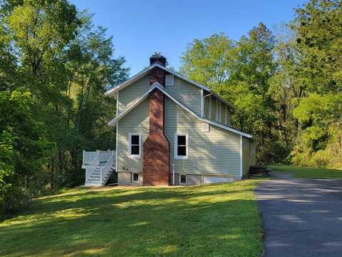 14 Waters PVT Drive, Stone Ridge, NY 12484