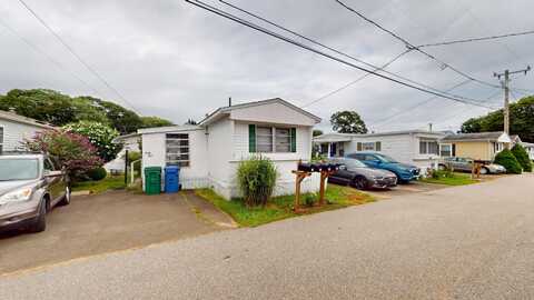 44 Linden Avenue North, Westbrook, CT 06498