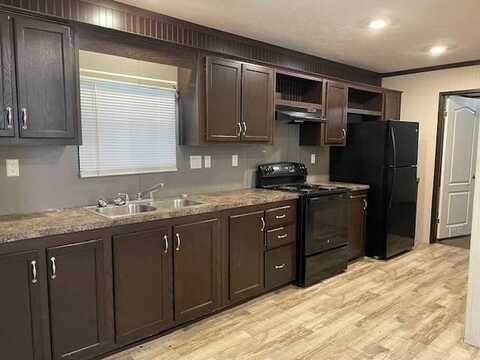 2300 Ward Bend Rd, Sealy, TX 77474