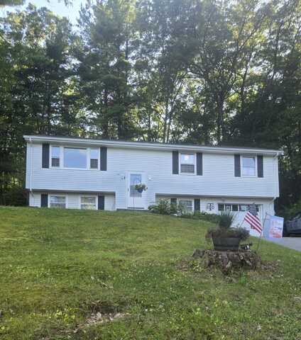 366 Sabin Street, Putnam, CT 06260