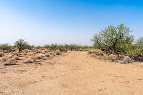 0000 Buck Stitch Road, Congress, AZ 85332