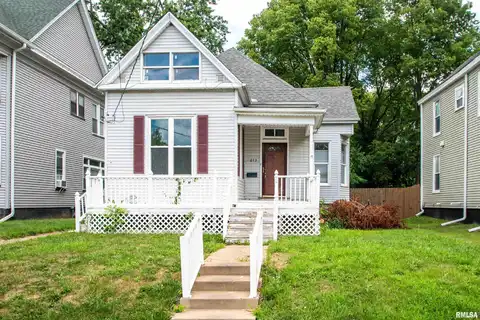 613 W ARMSTRONG Avenue, Peoria, IL 61606