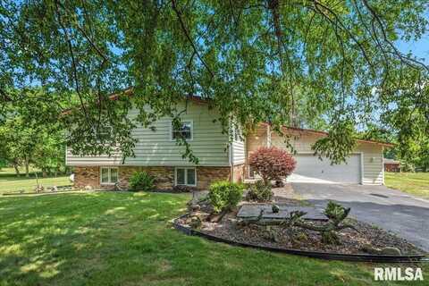5016 Kinsinger Lane, Pleasant Plains, IL 62677