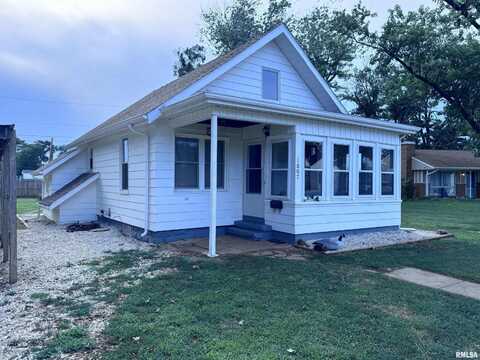 1807 N 5TH Street, Chillicothe, IL 61523
