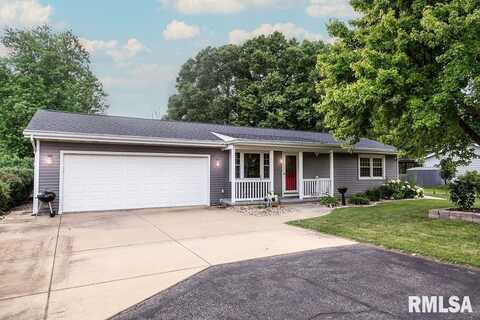 802 N MAIN Street, Eureka, IL 61530