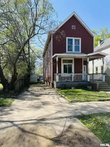 610 E ILLINOIS Avenue, Peoria, IL 61603
