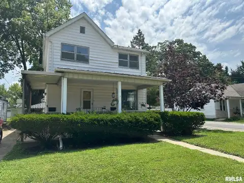 202 1/2 N STATE Street, Springfield, IL 62702