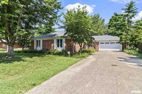 1613 DENISON Drive, Springfield, IL 62704