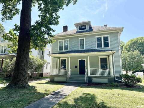 231 N WEBSTER Avenue, Jacksonville, IL 62650