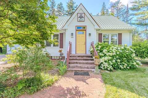910 S CENTER AVENUE, Merrill, WI 54452