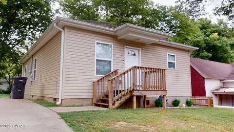 526 Fakes Avenue, Dyersburg, TN 38024
